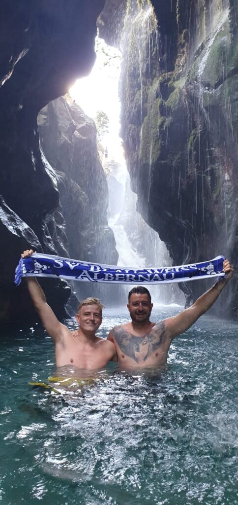 Sextourismus💙🤍 Kreta Kourtaliotiko-Schlucht 07.08.2023
